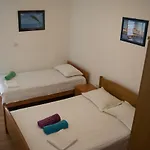 Appartement By The Sea Rogoznica, Omis - 6005